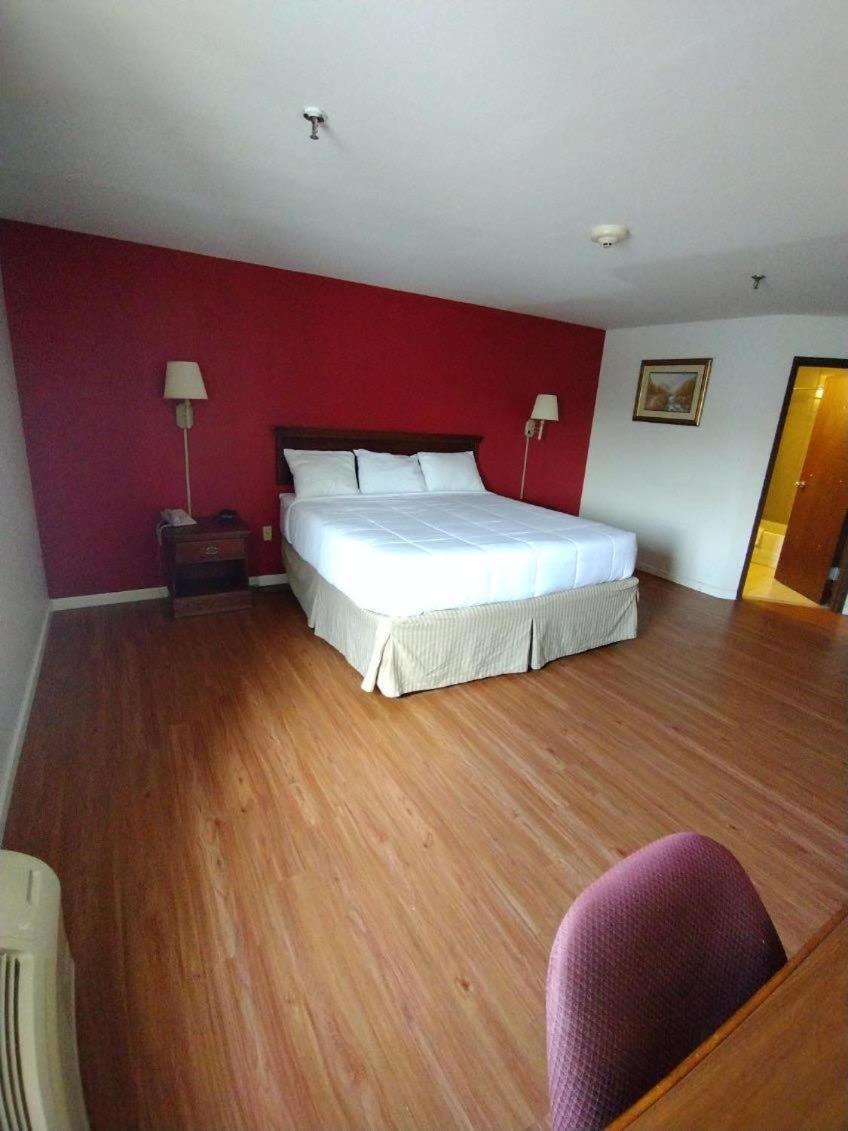 Pottsville Hotel Bagian luar foto